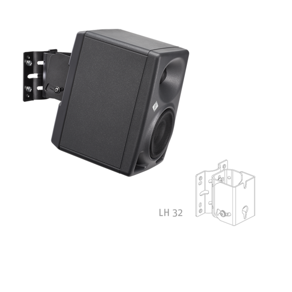 KH-80-on-a-wall-1_Neumann_M