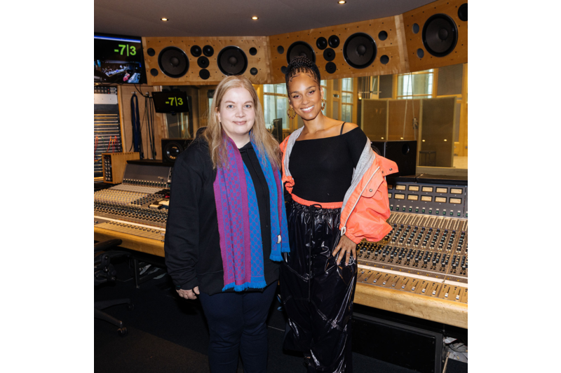 Ann Mincieli-Alicia Keys-1:1 Square